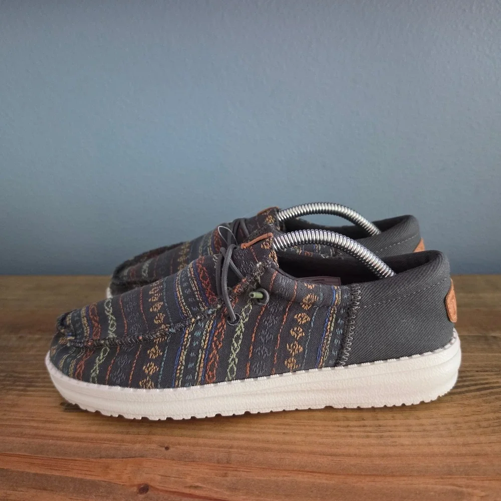 Hey Dude Kids Wally Funk Loafers Grey Tribal Pattern Canvas Slip On Shoes Size 4